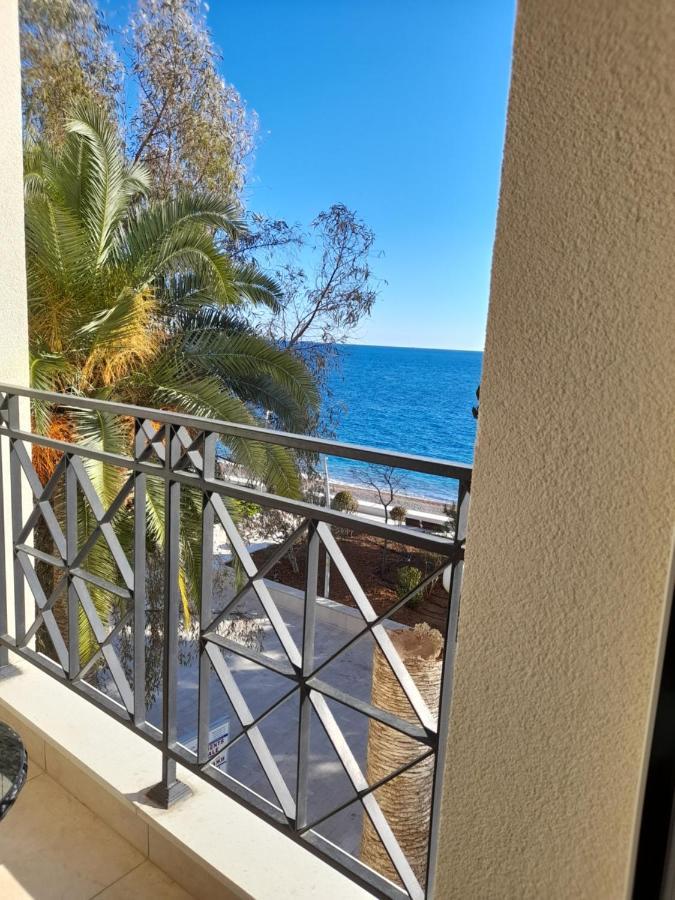 Luxbeachfront Petrovac Exterior photo