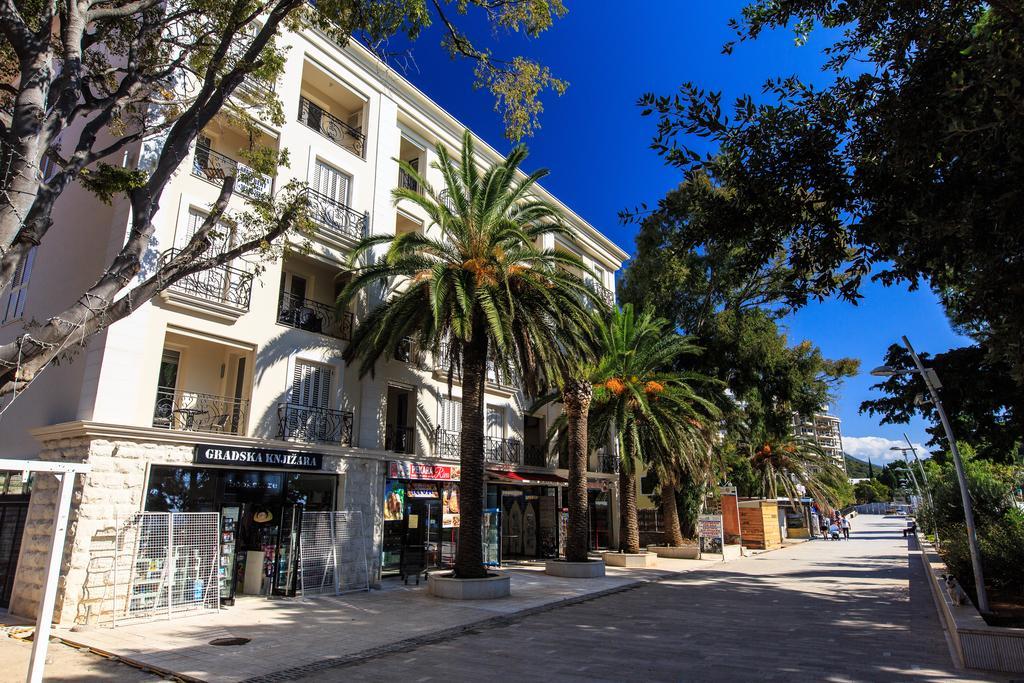 Luxbeachfront Petrovac Exterior photo