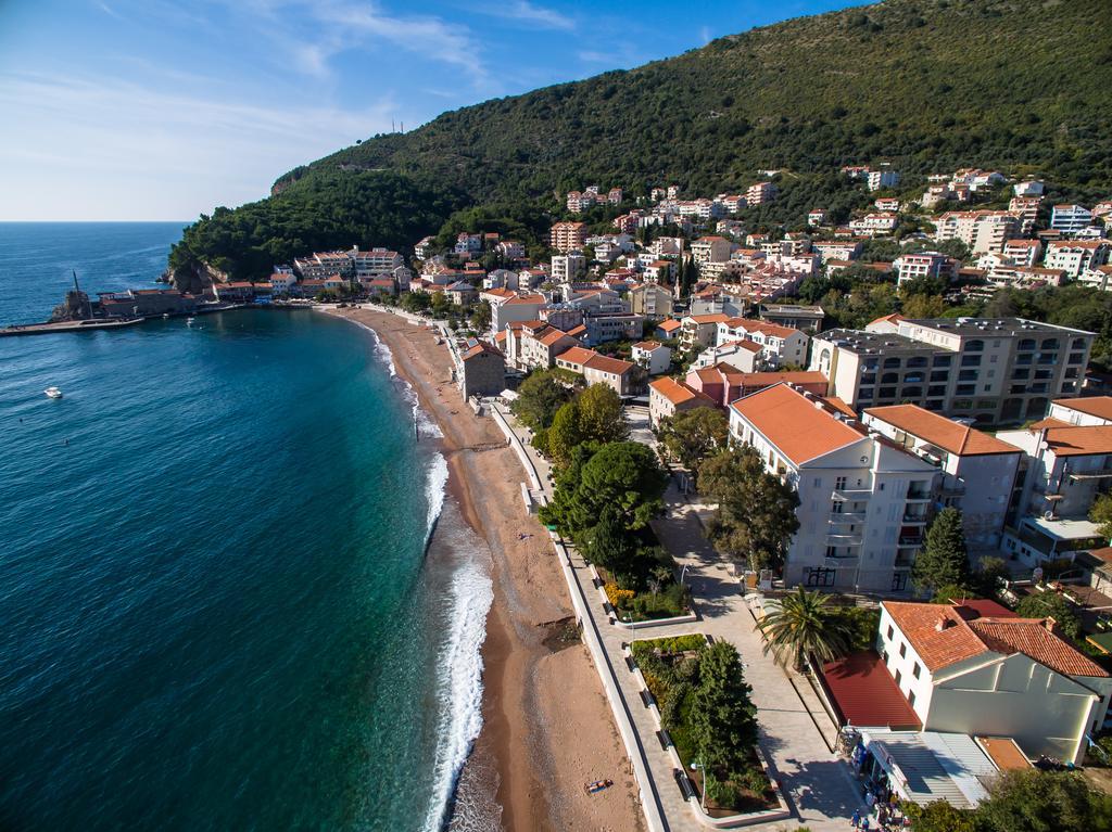 Luxbeachfront Petrovac Exterior photo